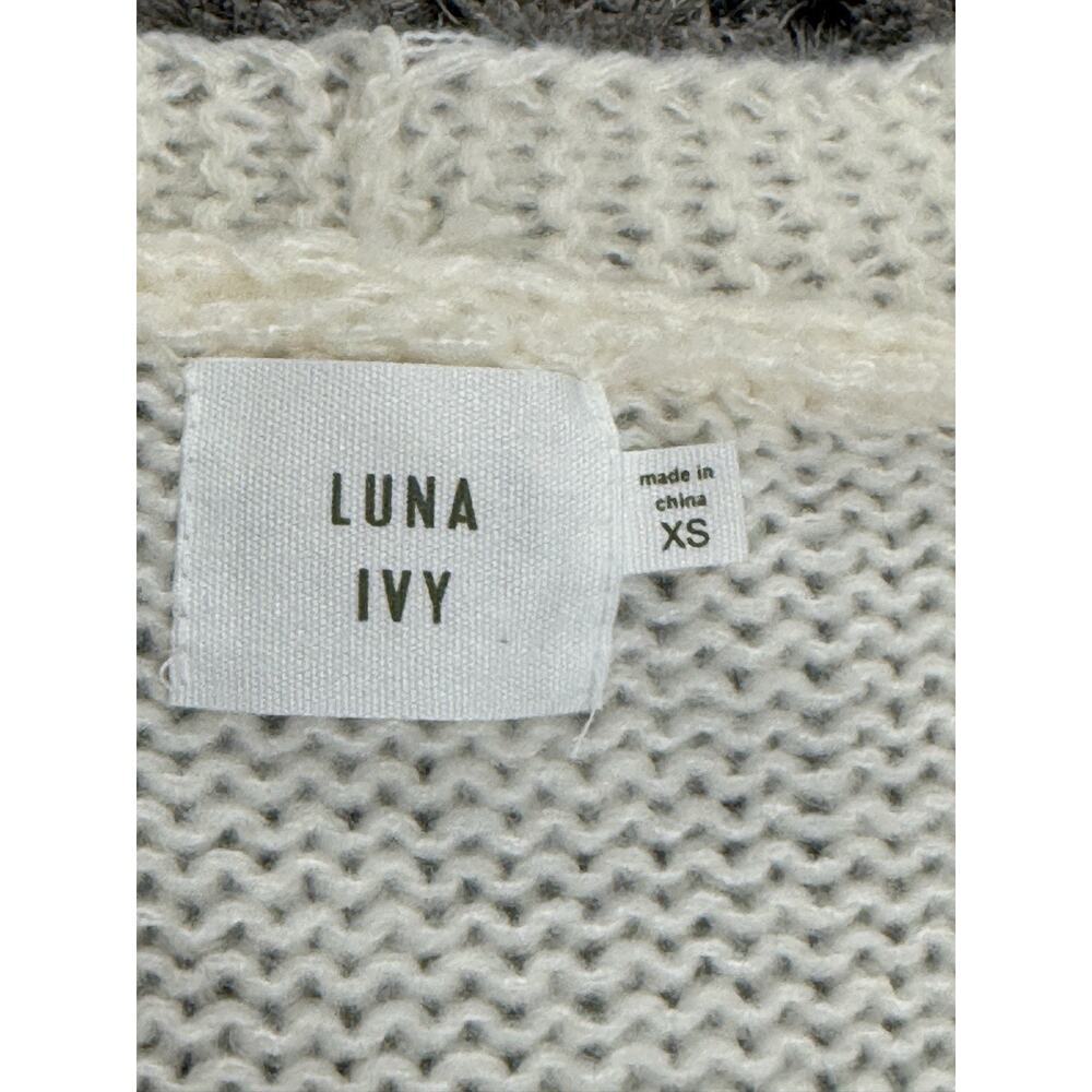 Luna Ivy Floral Appliqué Cropped Cardigan Sweater Women’s Cottagecore Boho XS - Picture 9 of 13